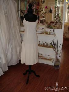 Mariées de Paris - Robe fluide, idéale pour la mairie