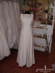 Création - Robe une pièce ivoire