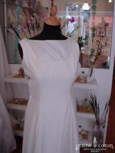 Création - Robe une pièce ivoire