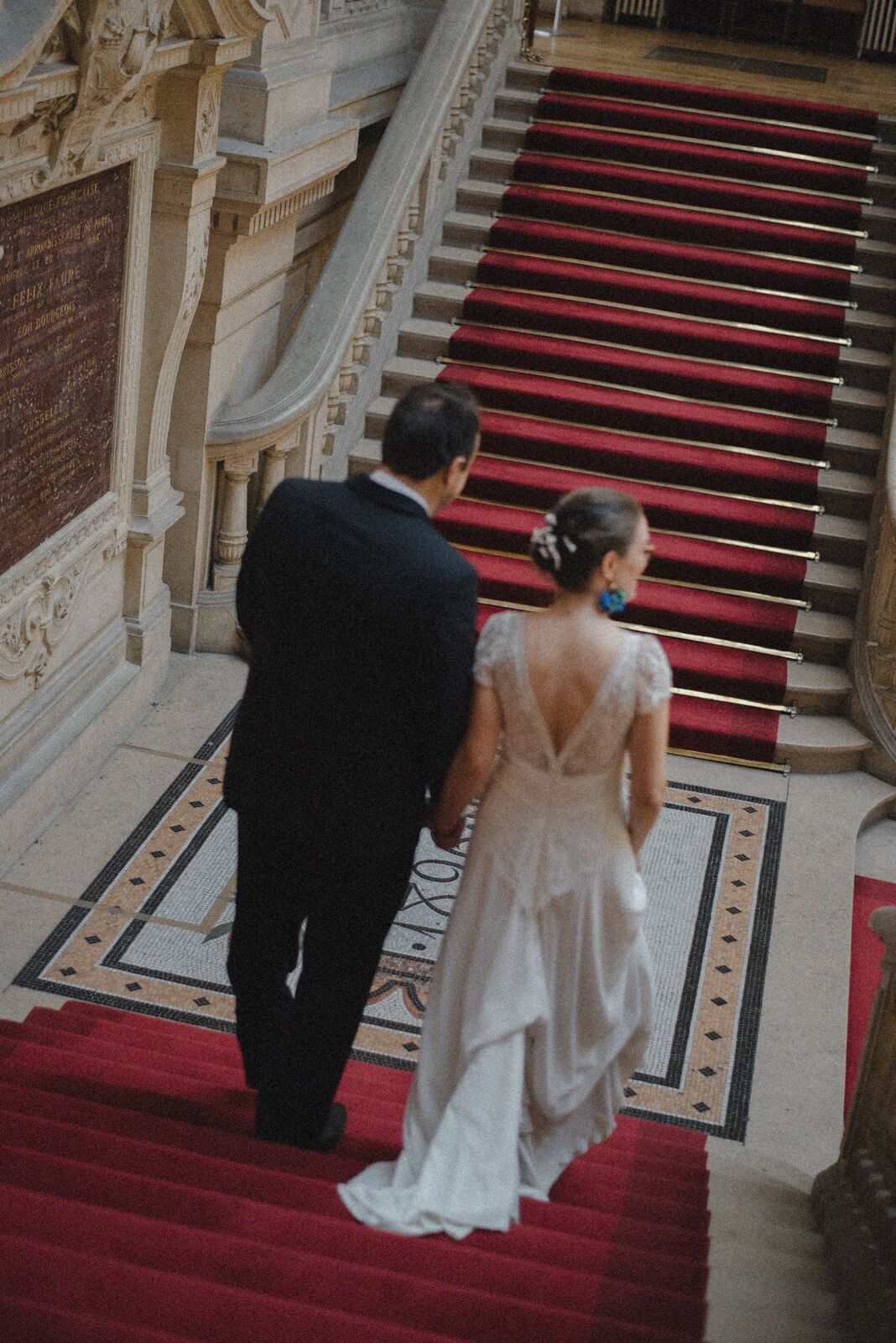 Magnificent dress - Photo 3 - Avis - Graine de coton - Dépôt-vente et location de robes de mariée à Paris